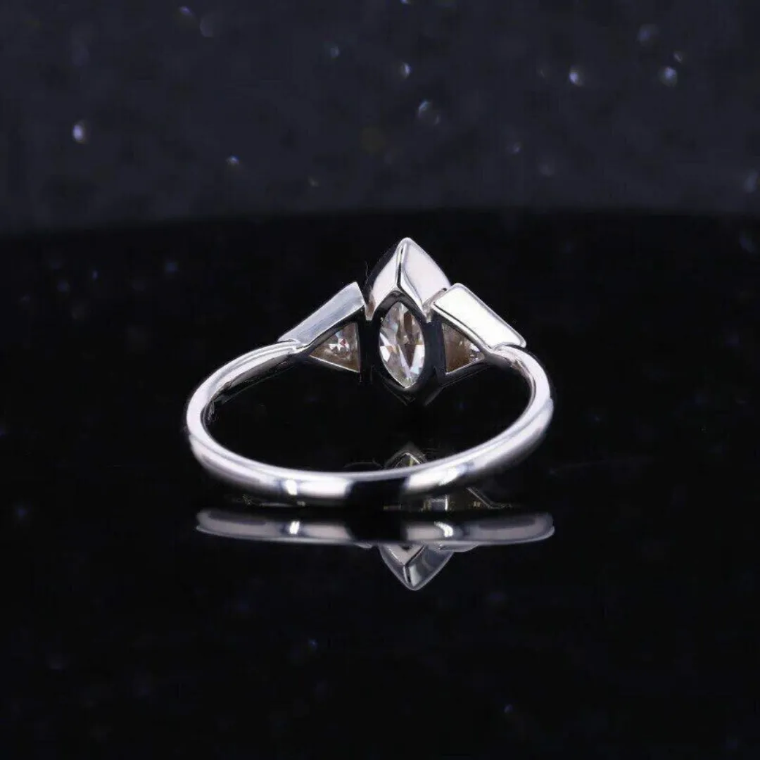 /public/photos/live/Fancy Cut Proposal Moissanite Ring  (3).webp